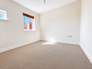 Bedroom- click for photo gallery